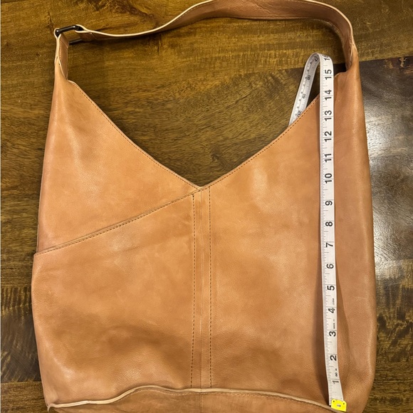 Genuine Leather Shoulder Bag - Picture 5 of 10